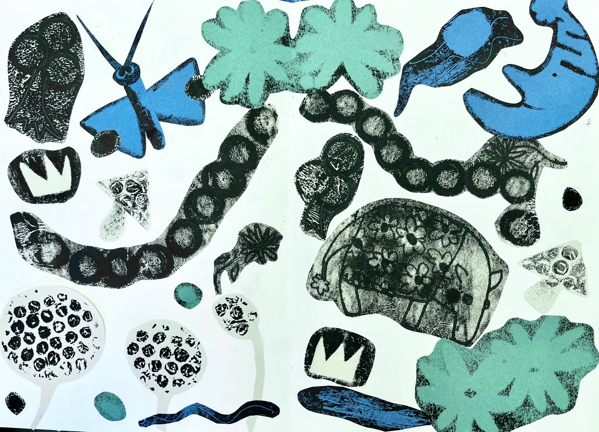 コラージュのベースとなるデザインを1 から考えて描き、それらをインクで刷って、切って貼り合わせて作った作品